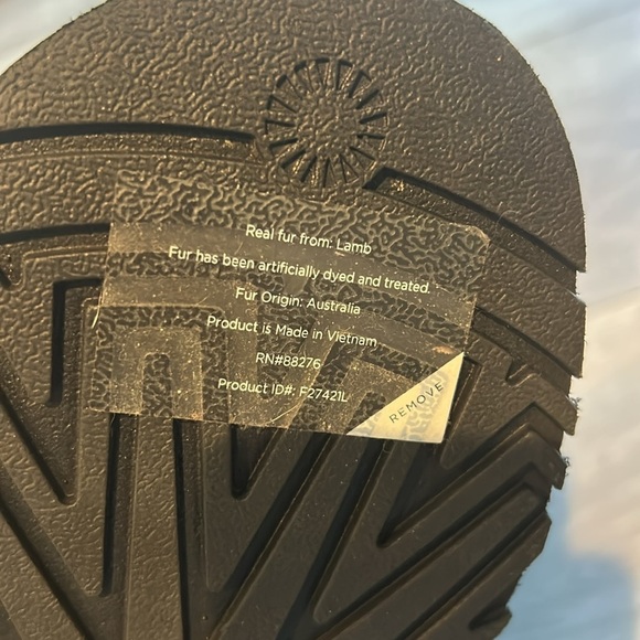 UGG Black Fluffy Platform Sandals 8 - Picture 6 of 11